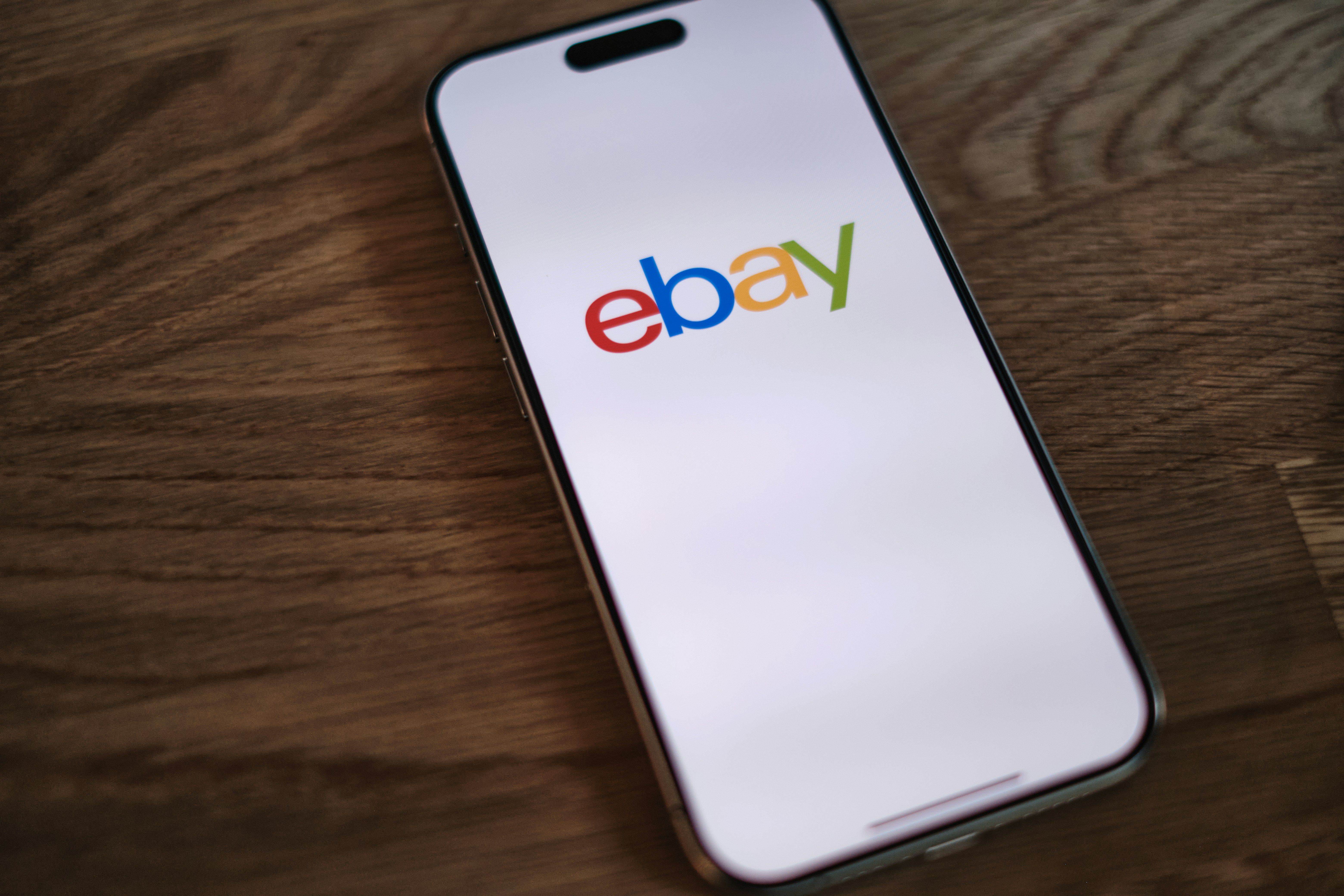 How Multi-Channel Fulfilment Services Help eBay, Shopify, and Amazon Sellers Scale Efficiently